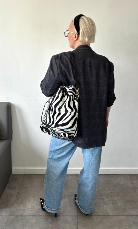 zebra worek modelka.jpeg